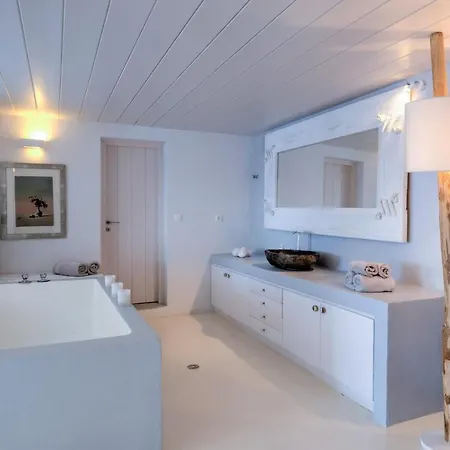 Waterfront With A Swimming Pool, Sea View And Direct Access To The Sea *