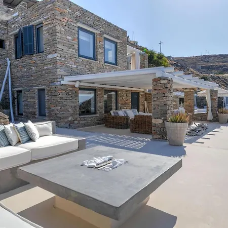 Waterfront With A Swimming Pool, Sea View And Direct Access To The Sea