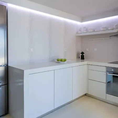 Waterfront With A Swimming Pool, Sea View And Direct Access To The Sea Melissaki