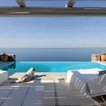 빌라 Waterfront With A Swimming Pool, Sea View And Direct Access To The Sea Melissaki
