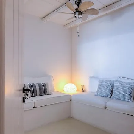 Waterfront With A Swimming Pool, Sea View And Direct Access To The Sea