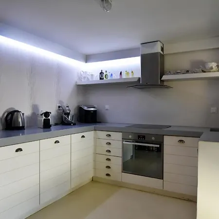 Waterfront With A Swimming Pool, Sea View And Direct Access To The Sea Vila Melissaki